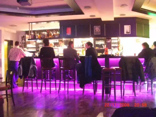 De gezellige bar waar je 's avonds wat kunt drinken