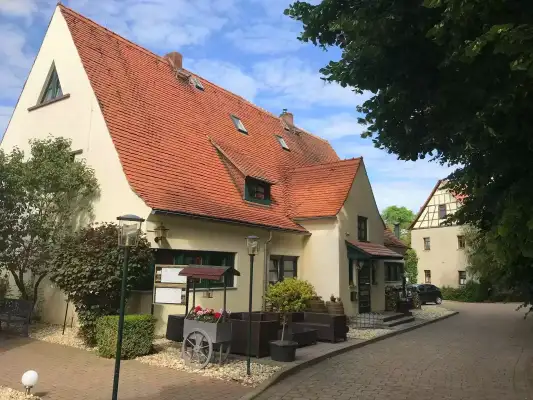 Hotel 5 Linden