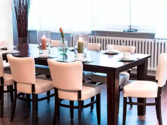 De ontbijtruimte bij Hotel Flämischer Hof