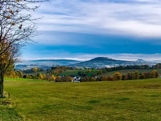 De prachtige omgeving rondom de Pöhlberg De prachtige omgeving rondom de Pöhlberg