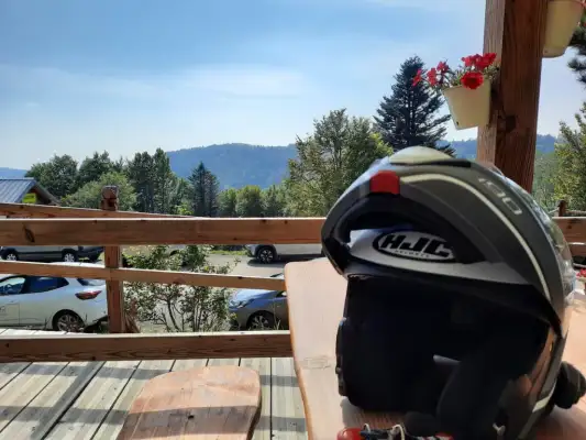 Genieten in de Vogezen tijdens een stop Genieten in de Vogezen tijdens een stop