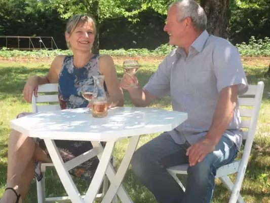 Sheila en Remko, de eigenaren van Les Glycines Sheila en Remko, de eigenaren van Les Glycines