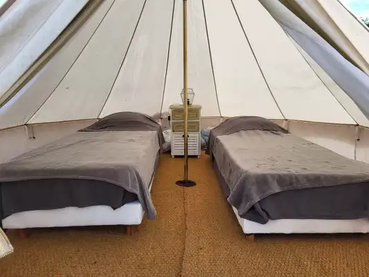 De inrichting van de Tipi tent