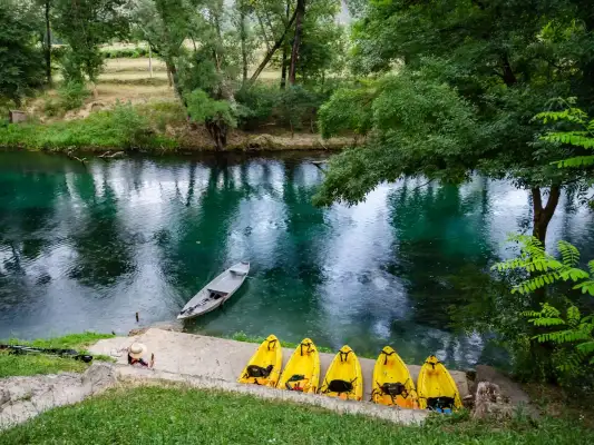 Kajakken op de Zeta rivier