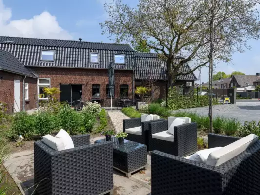 Het heerlijke terras van Hostellerie Horst