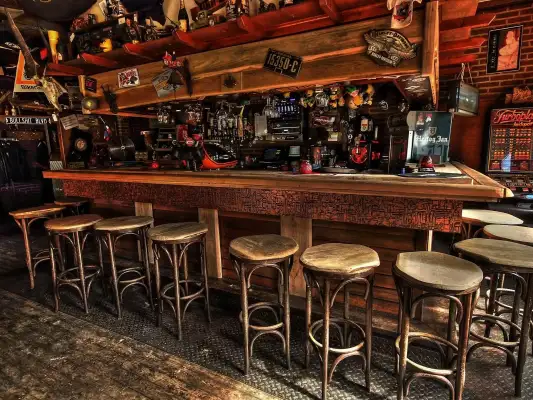 De bar bij Motorstop Café Calluna
