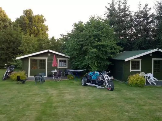 Complete blokhutten zijn ook te huur bij Guesthouse Camping Pliskovice Complete blokhutten zijn ook te huur bij Guesthouse Camping Pliskovice